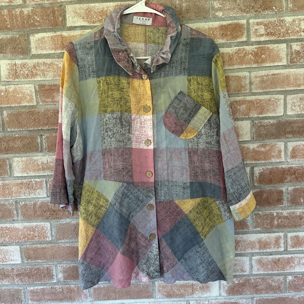 Terra SJ Apparel Plaid Button Up Tunic Top Large